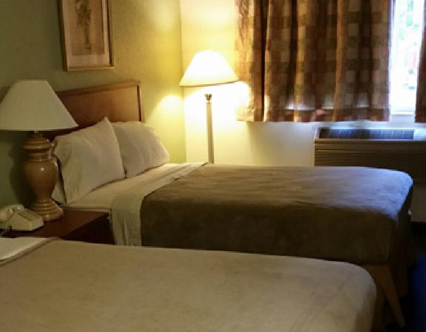 Riverwalk Inn & Suites Fort Atkinson Exterior foto